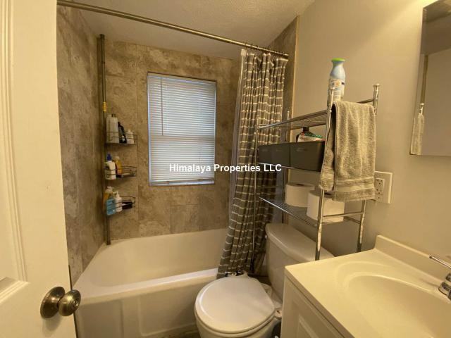 138 Burget Ave - Photo 2 of 10