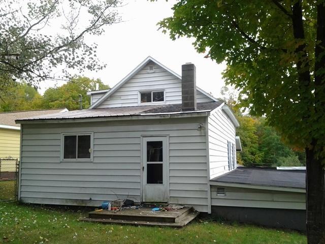1525 Cedar St - Photo 2 of 2