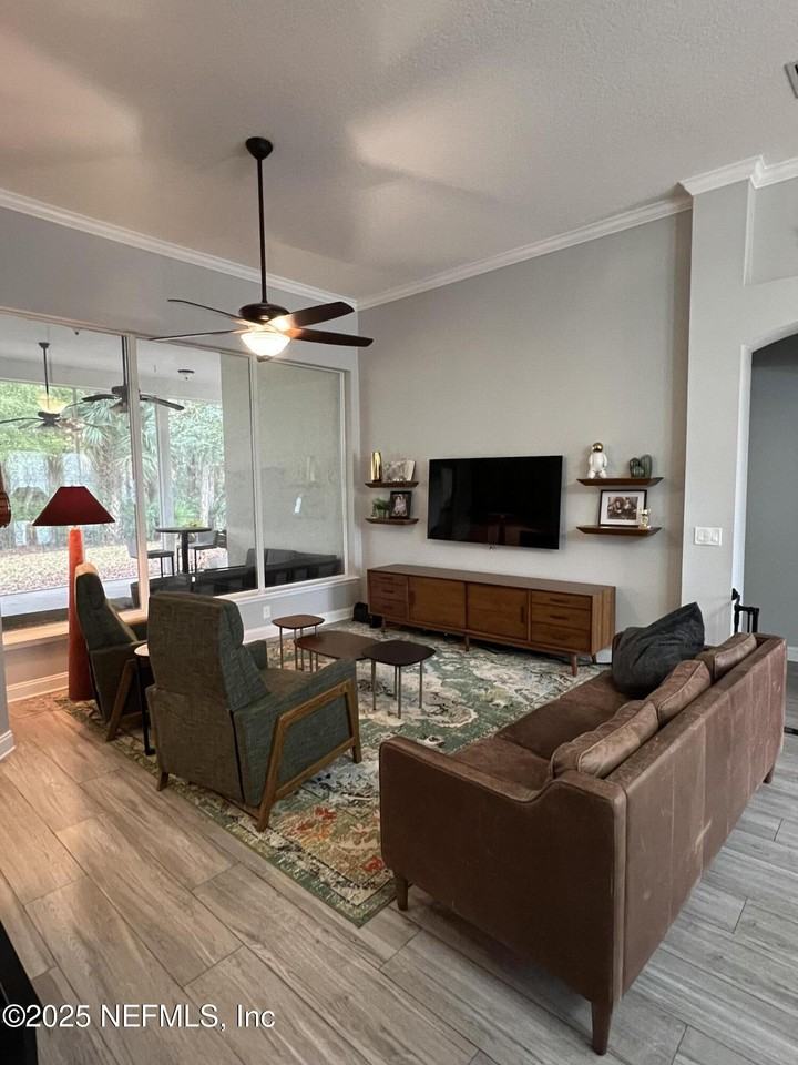 272 Odoms Mill Blvd - Photo 3 of 45