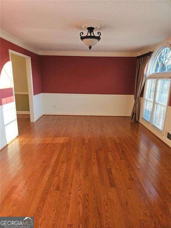 3145 Oak Meadow Dr - Photo 4 of 19