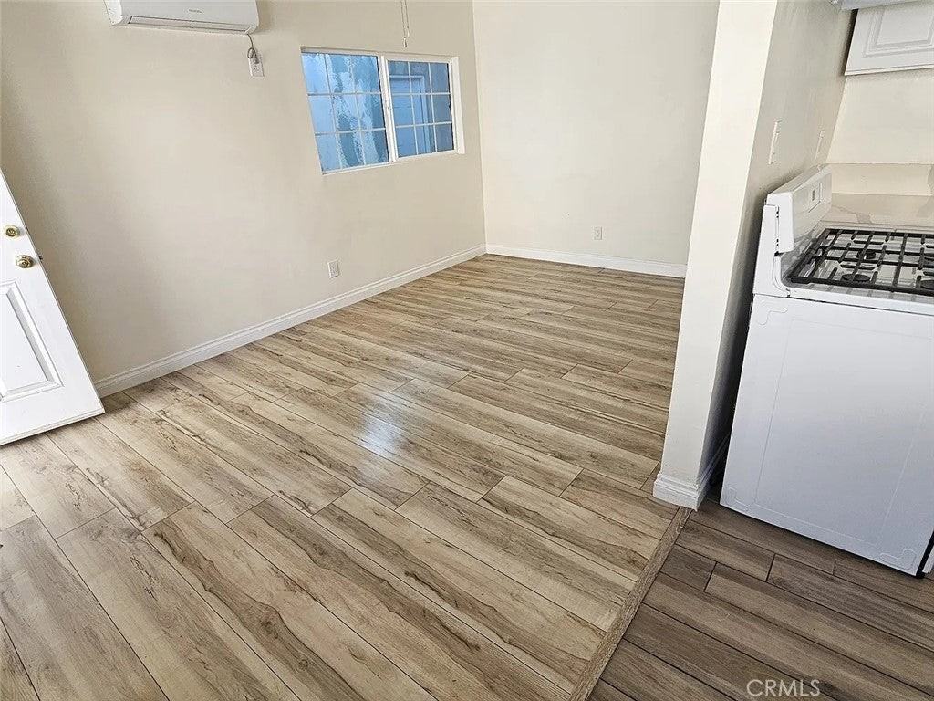 10760 Sutter Ave - Photo 2 of 7