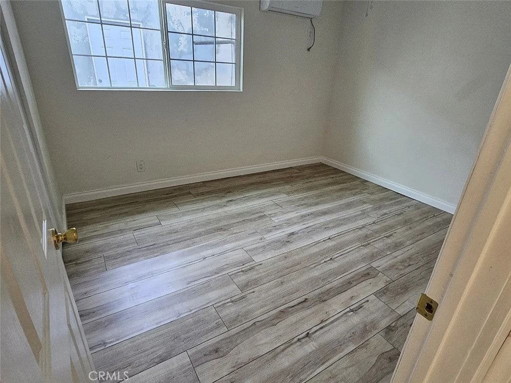 10760 Sutter Ave - Photo 3 of 7