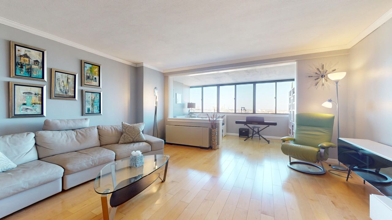 8 Whittier Pl #16B - Photo 7 of 32