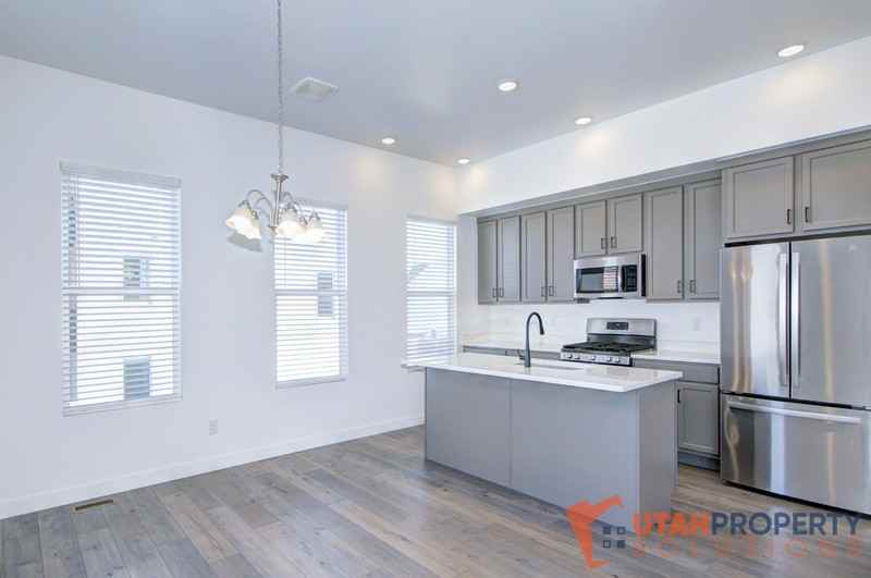 10821 S Lake Run Rd - Photo 5 of 25