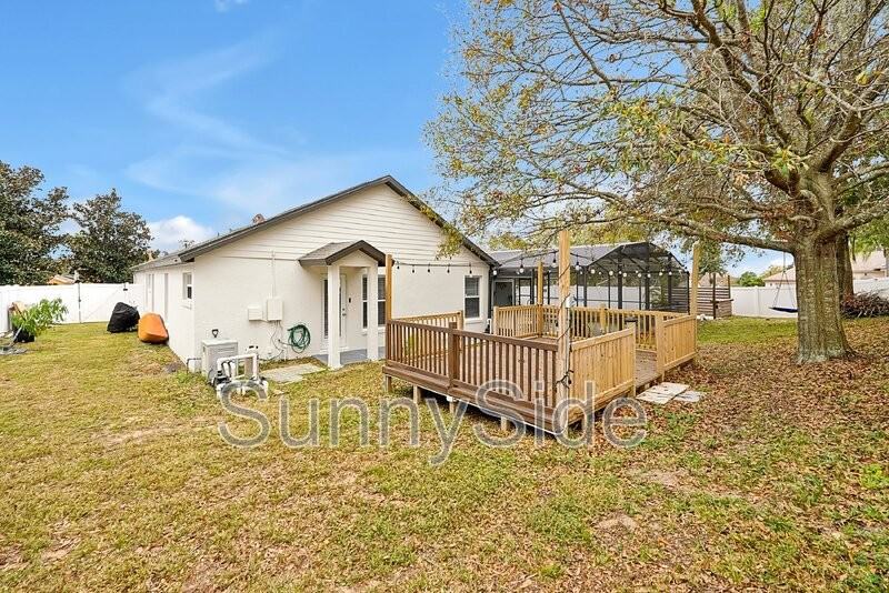 14501 Greater Pines Blvd - Photo 2 of 40