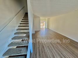 featured image of 120 Phoebe St