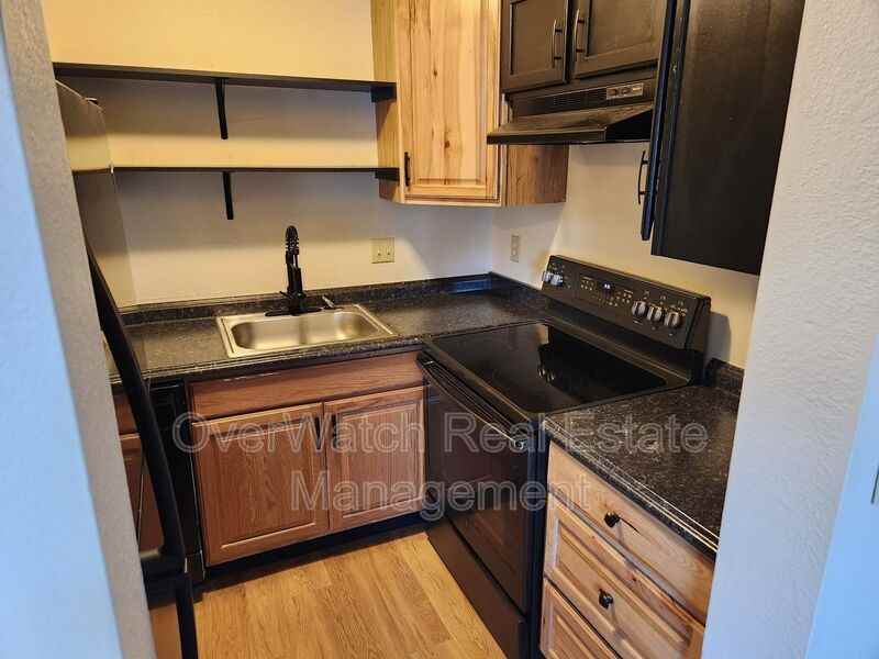 177 Micheal Ct #4 - Photo 6 of 10