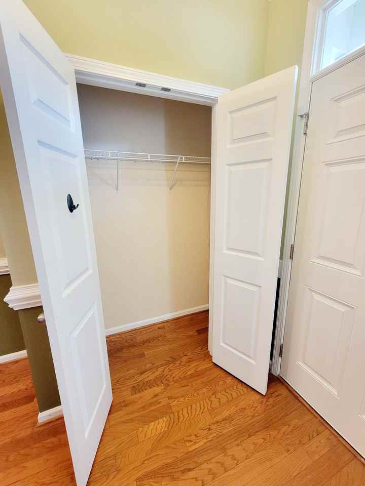 1120 Renewal Pl #104 - Photo 4 of 50