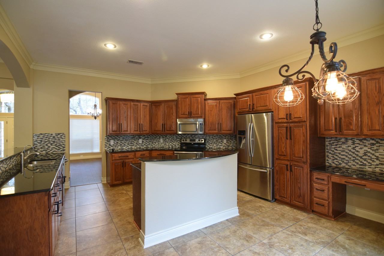 3100 Amber Forest Trl - Photo 4 of 26