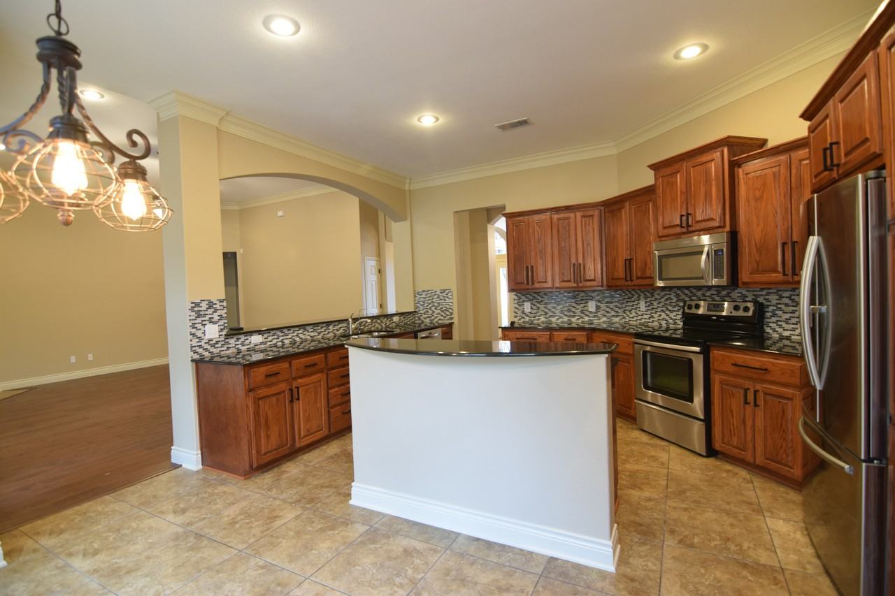 3100 Amber Forest Trl - Photo 5 of 26
