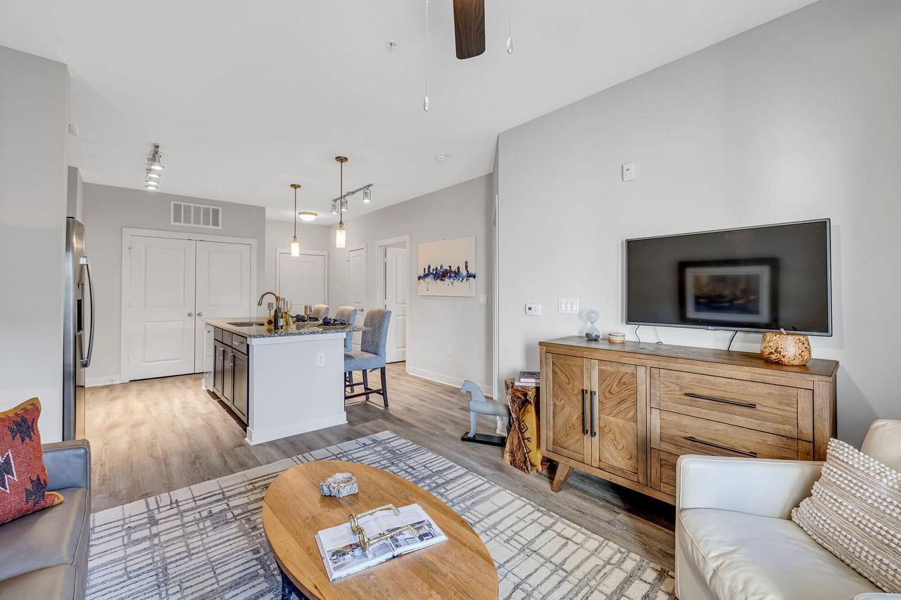 Artessa Apartments - Photo 5 of 31