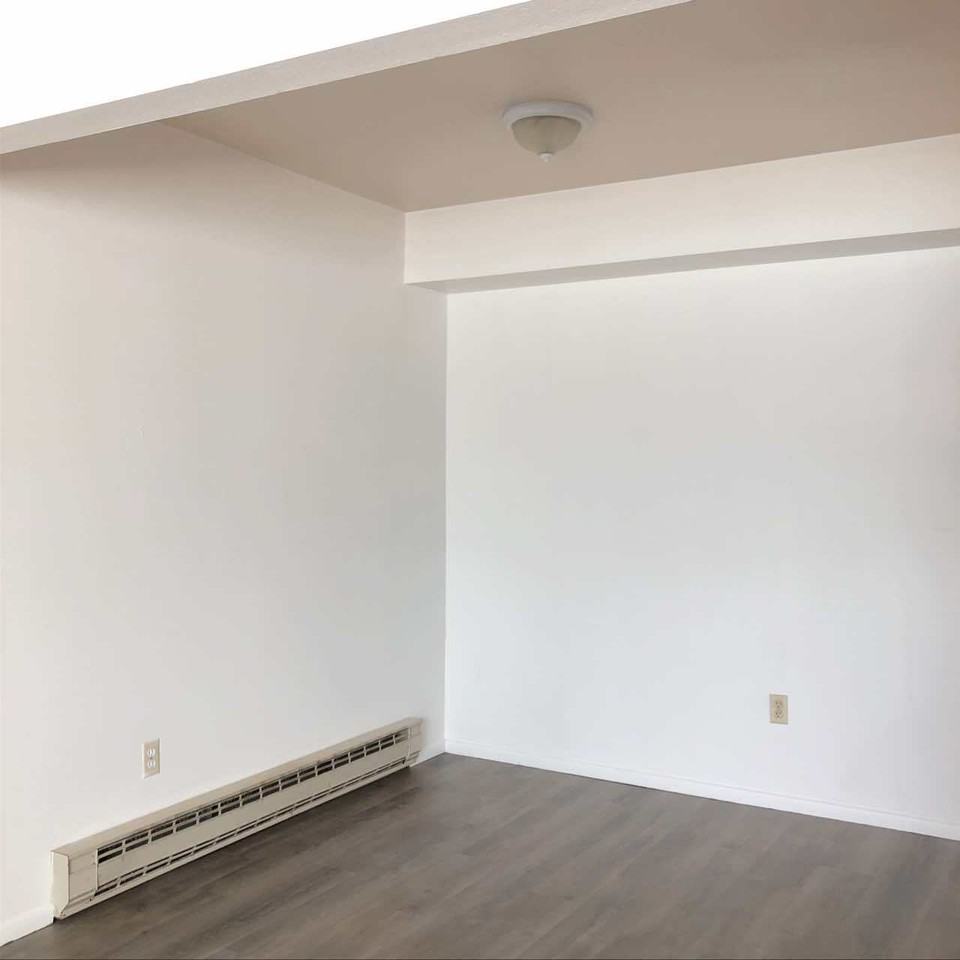 3106 Palm Ct. - Photo 3 of 13