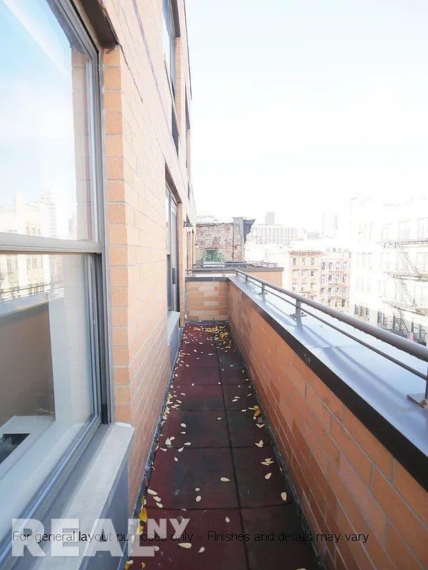 E 4th St #706 - Photo 7 of 11