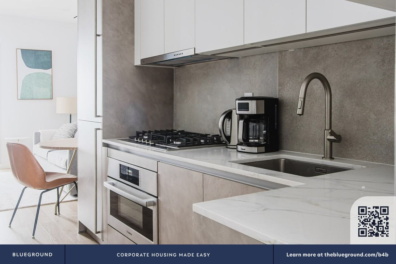 88 East End Avenue - Photo 6 of 22