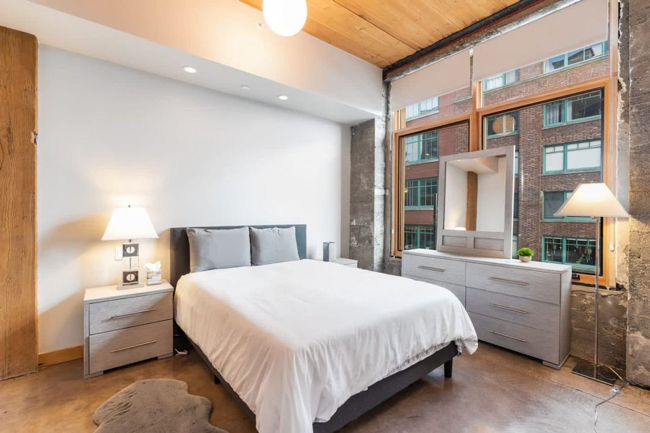 2120 Commerce Street - Photo 2 of 43