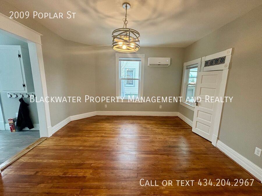 2009 Poplar St - Photo 3 of 16