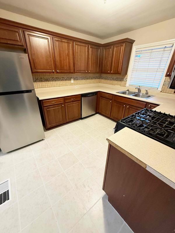 3229 Mcafee Rd - Photo 6 of 19