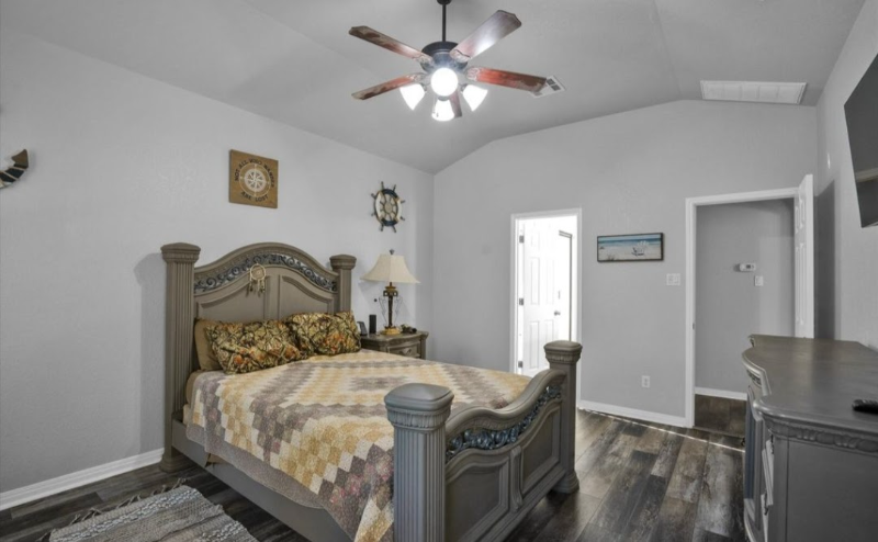 859 San Ignacio - Photo 2 of 13