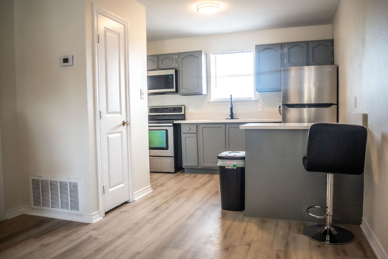 310 Fm #C - Photo 3 of 12