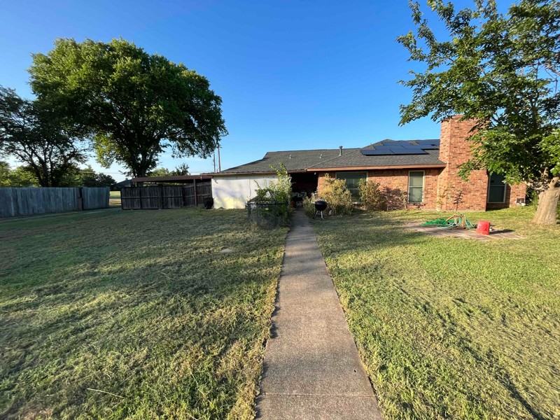 14208 Melody Ln - Photo 2 of 12