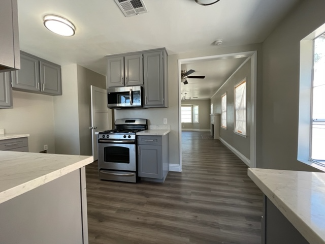 255 Bernard Way #MAIN - Photo 2 of 16