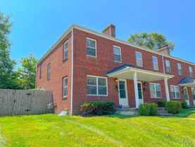 2883-2889 Wicklow Rd. - Photo 1 of 1