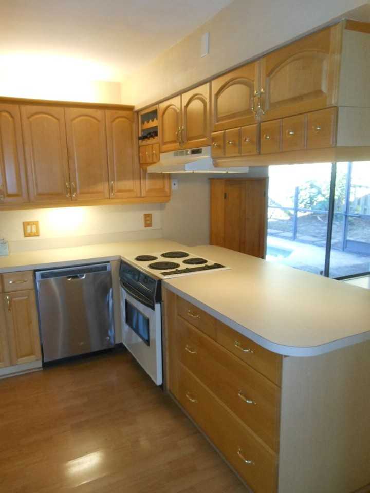 1723 Ne 25th Ter - Photo 6 of 41