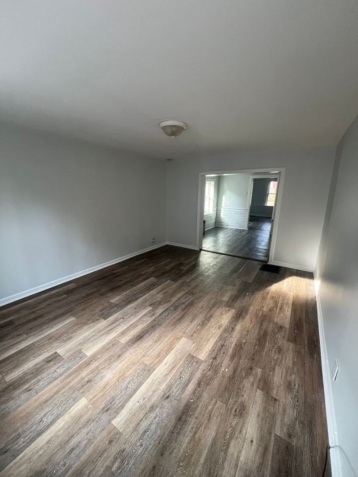 431 Lafayette St - Photo 2 of 20