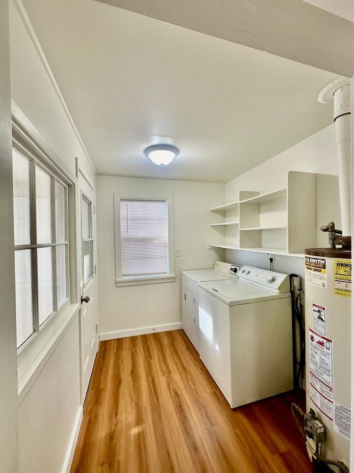 1814 Ivory St - Photo 5 of 15