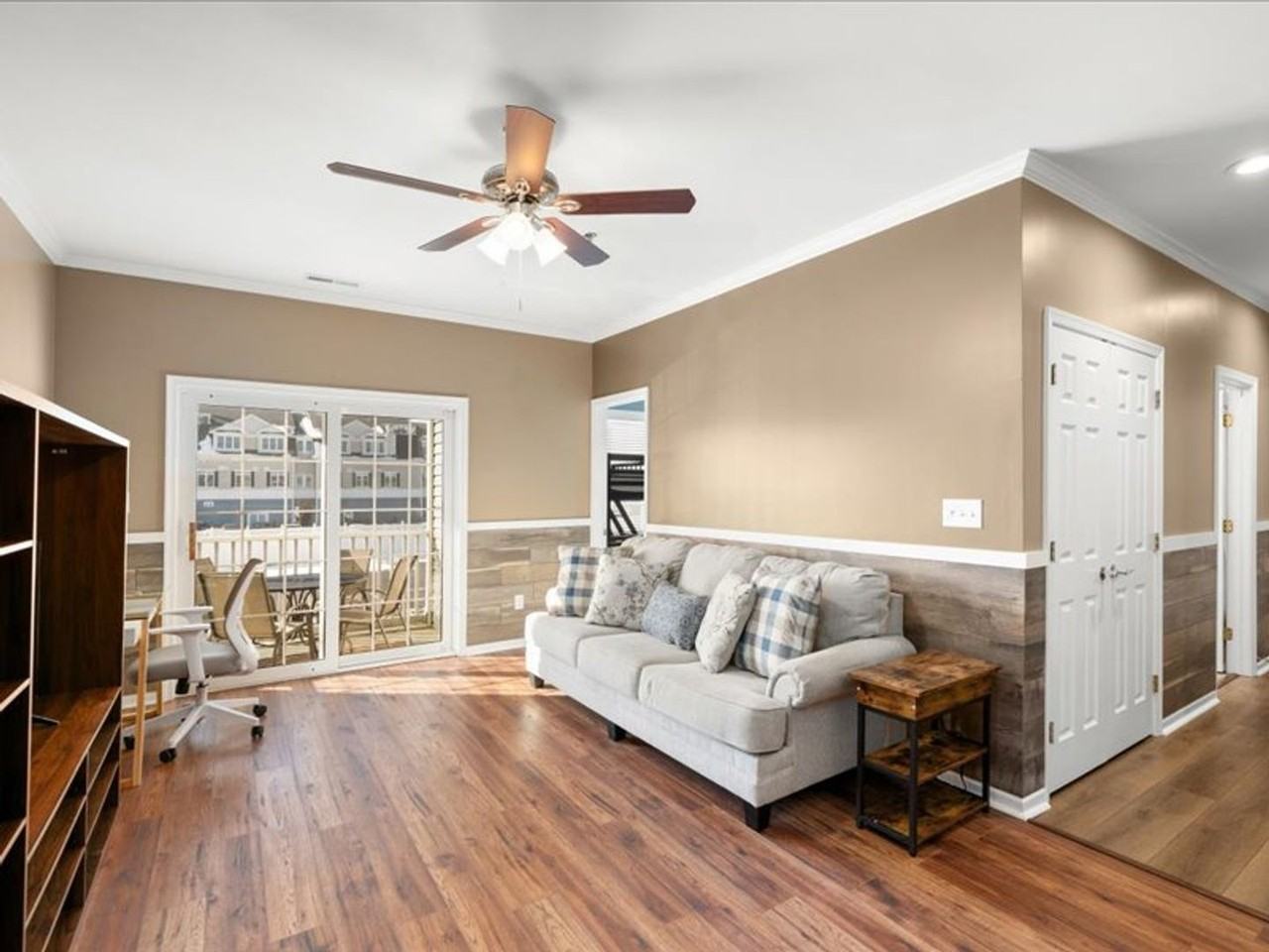 35552 E Atlantic Cir - Photo 4 of 29