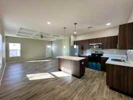 featured image of 4305 Walnut Ave #2