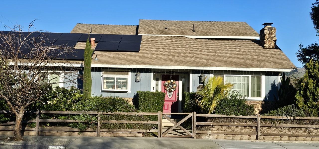 1296 Mcginness Ave #B - Photo 2 of 9