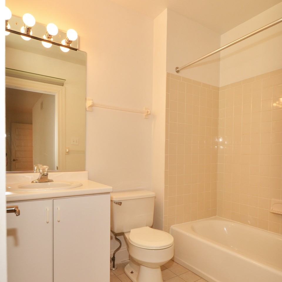 6018 Walnut St #1 - Photo 6 of 7