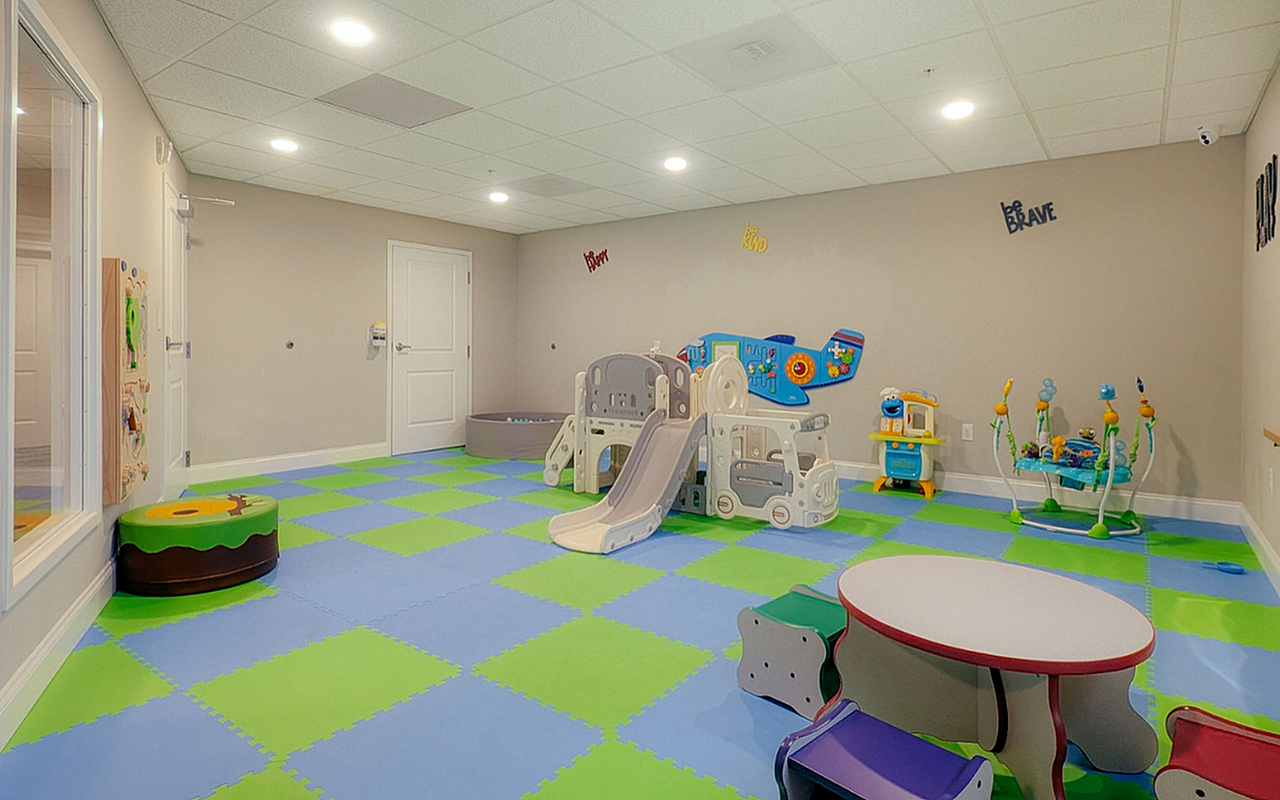 North Cornwall Commons Apartments - Photo 5 of 50