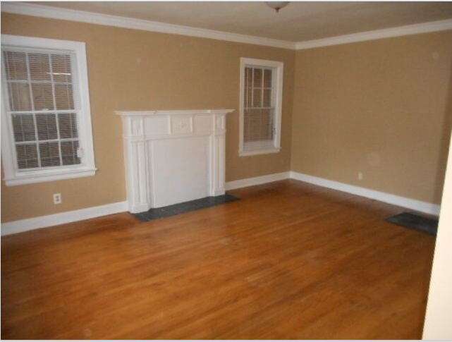 950 Birch St - Photo 2 of 8