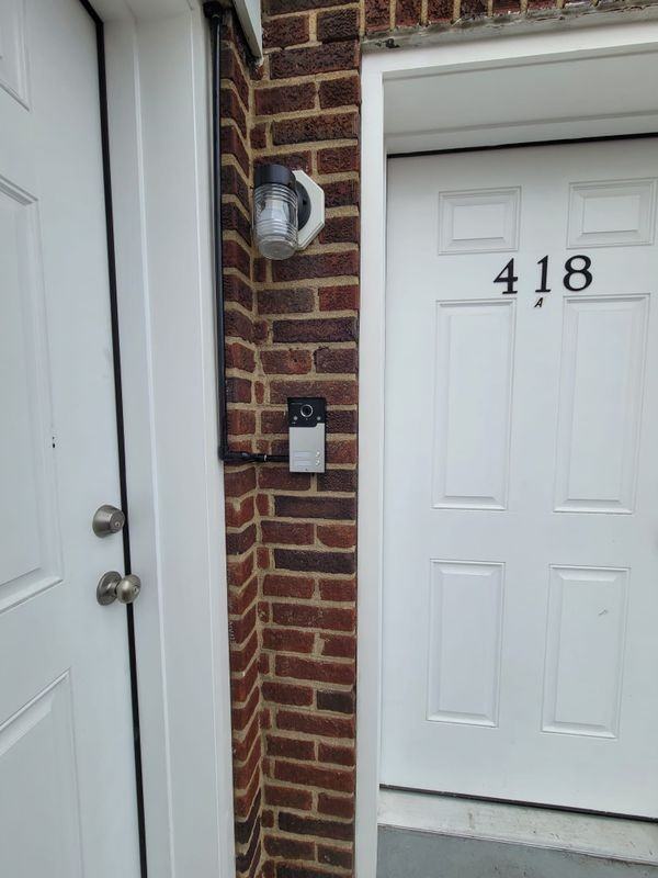 418 Pfeiffer St ##2 - Photo 2 of 7