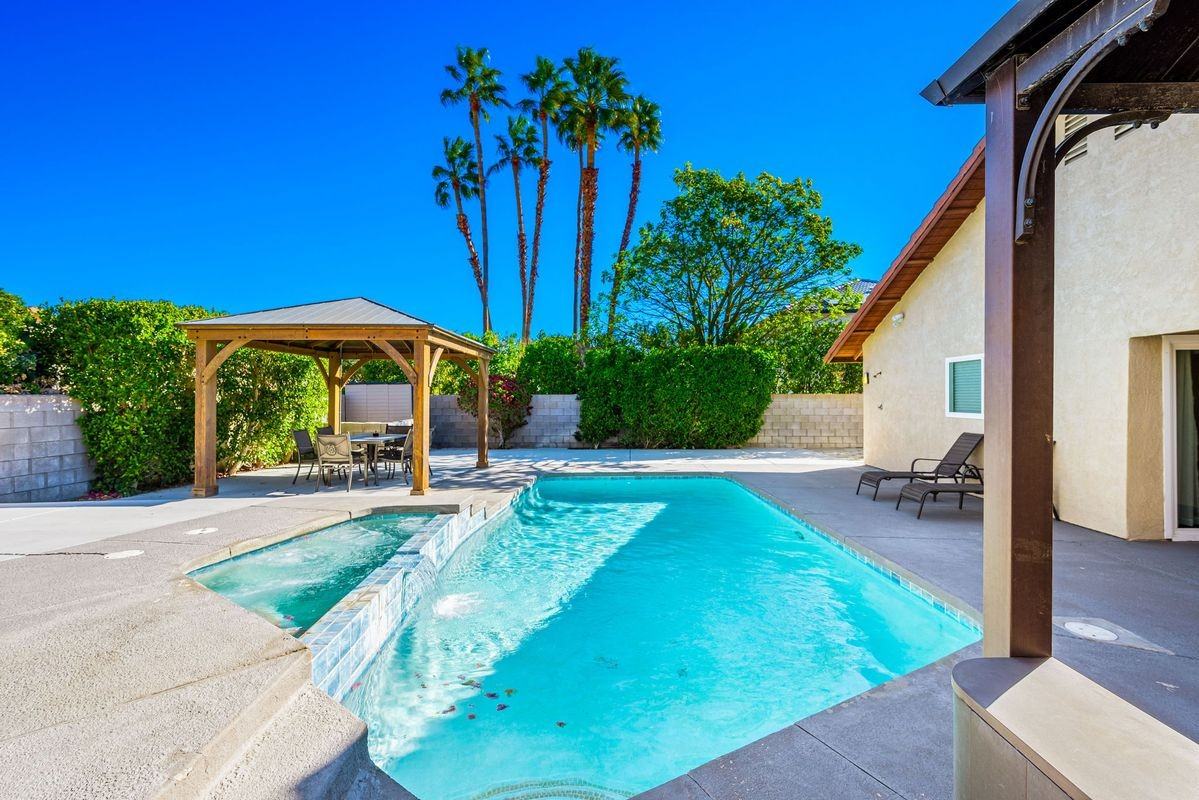 68874 Concepcion Rd - Photo 3 of 17