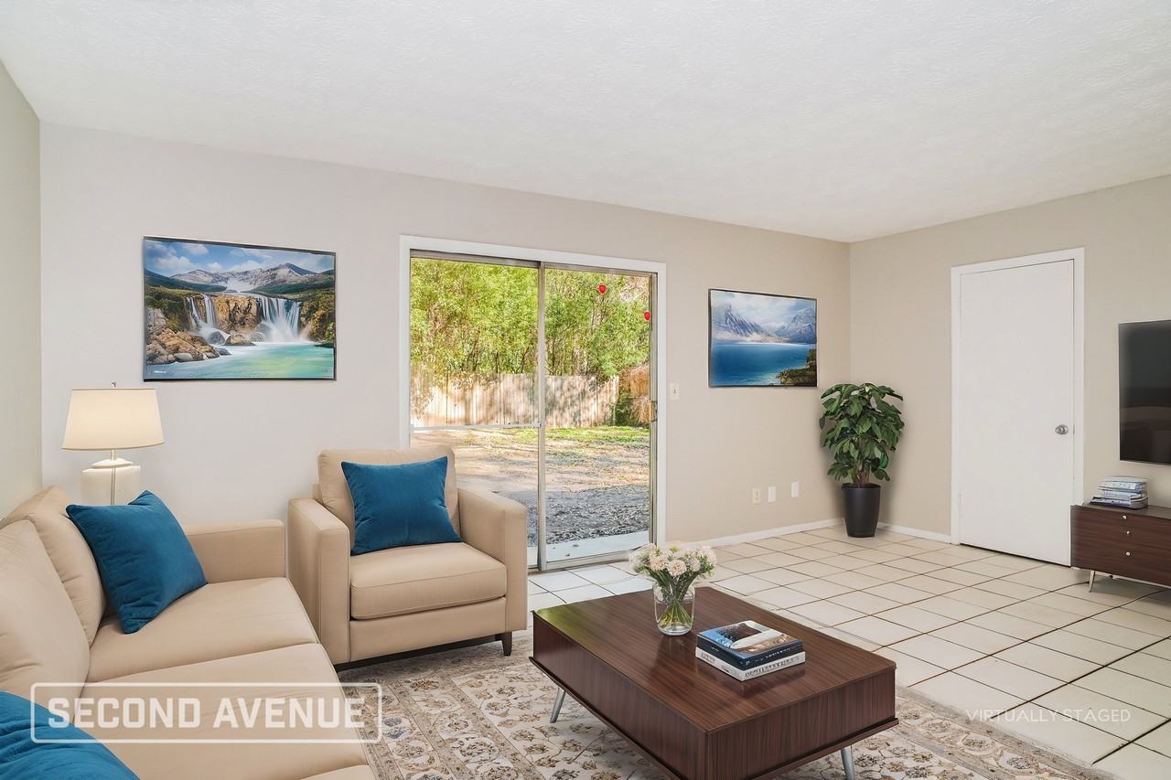 5111 Arrowsmith Rd - Photo 2 of 27