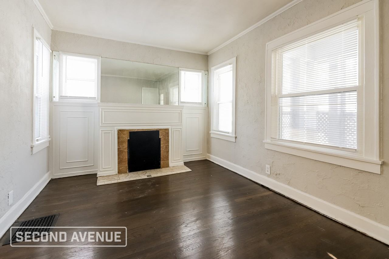 5121 Agnes Ave - Photo 5 of 23