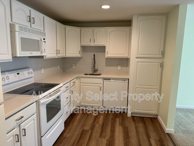 2 Ocean Ave #3F - Photo 3 of 13