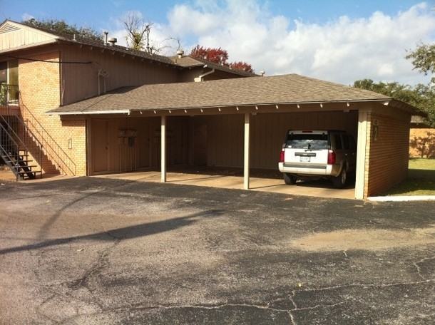 2600 Ivanhoe Ln - Photo 5 of 10