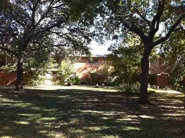 2600 Ivanhoe Ln - Photo 6 of 10