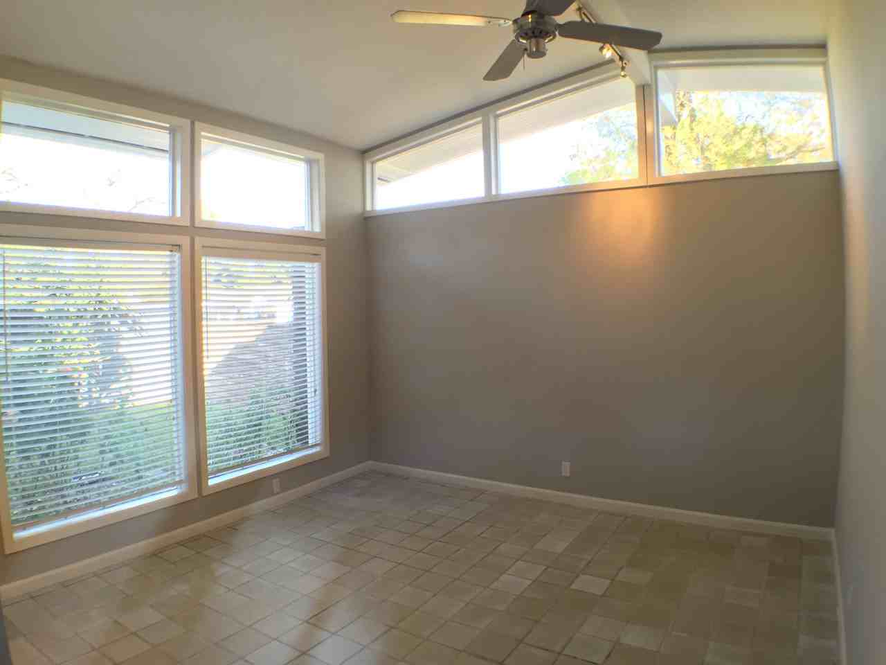 8803 Kennard Dr - Photo 3 of 34