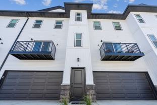 Brand New Condo 3bd 2.5 ba for RENT!! - Photo 1 of 1