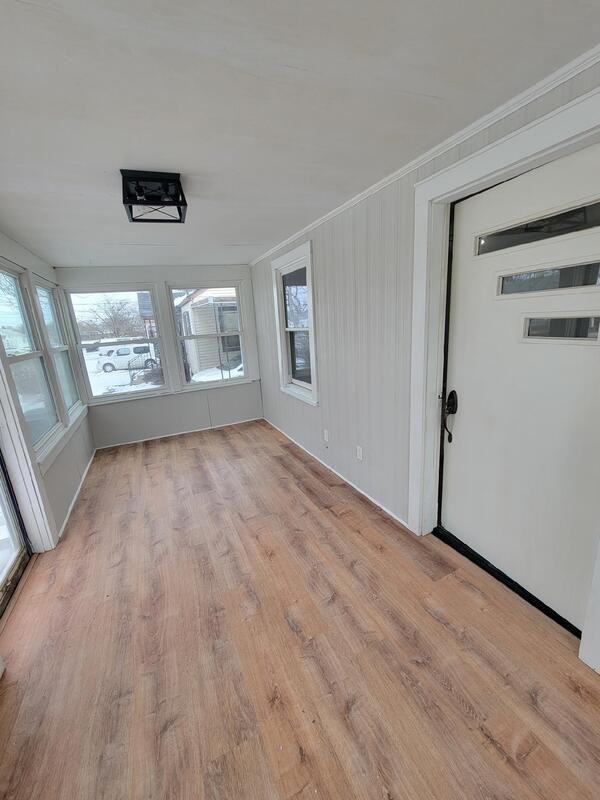 1714 Theresa Ave - Photo 3 of 13