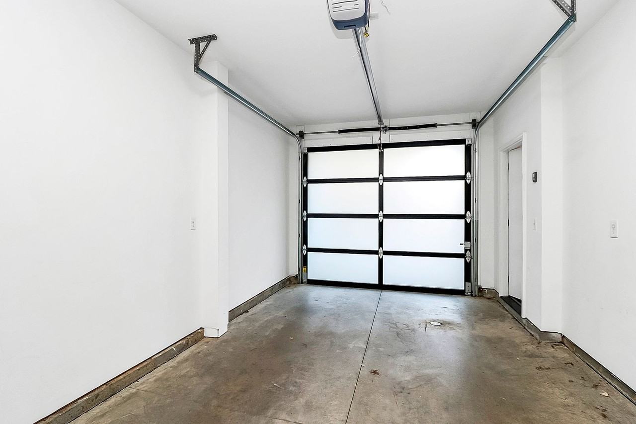 1214 Minter Pl #27 - Photo 6 of 34