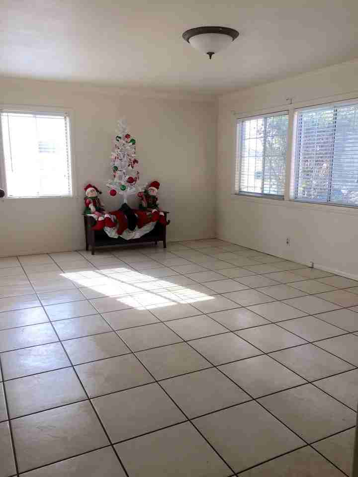 8818 Songfest Dr - Photo 2 of 9