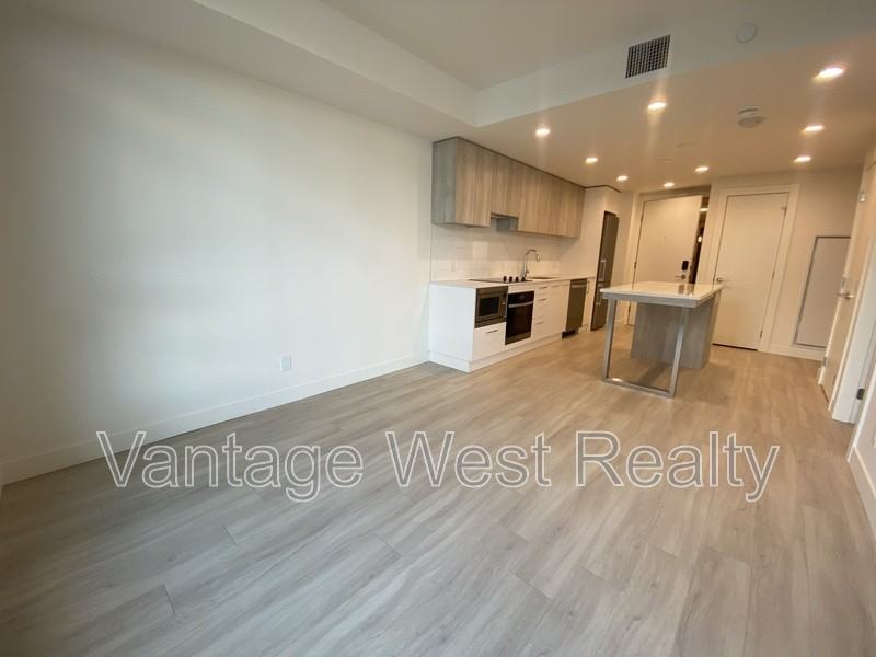 3699 Capozzi Rd Null - Photo 4 of 11