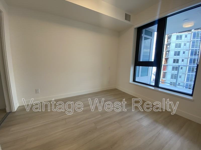 3699 Capozzi Rd Null - Photo 6 of 11