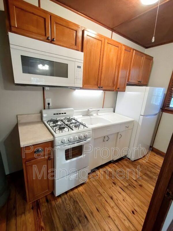 11 Southwood Dr - Photo 6 of 14